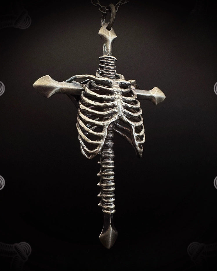 Dark Gothic Rib Cross Necklace – KIIKIO