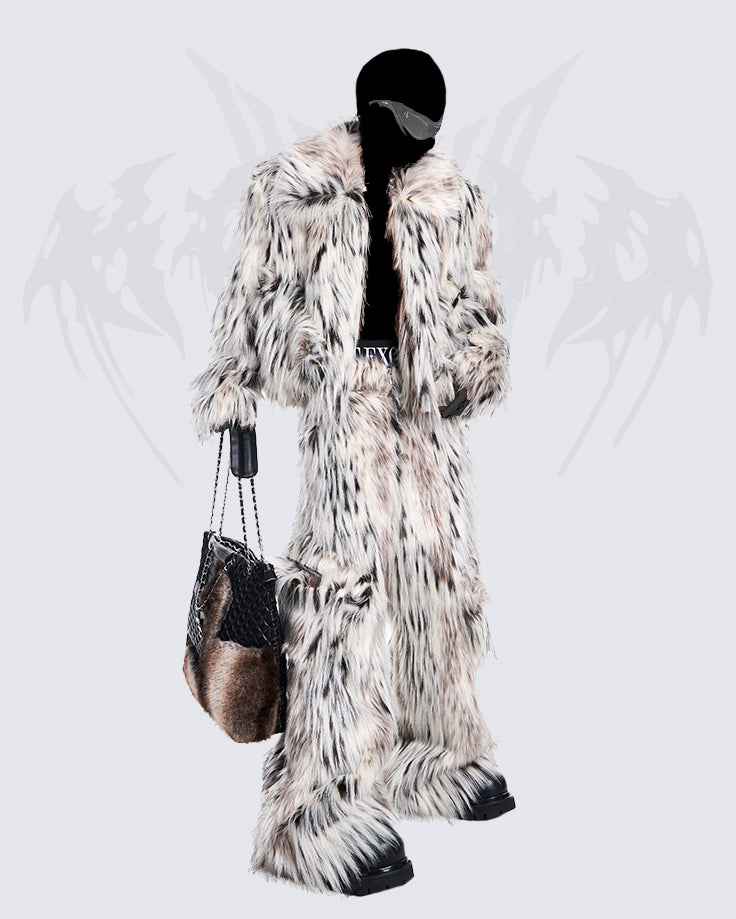 国内未入荷 STARTEXCEEDEND - Faux Fur Statement Pants STARTEXCEEDEND Faux Fur Statement Pants – KIIKIO