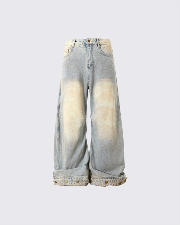 Wide-Leg Denim Jeans with Buttoned Hem
