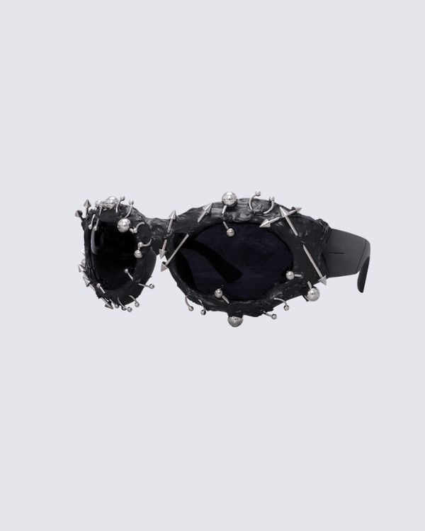 KIIKIO Cyberpunk Spiked Sunglasses – Futuristic Punk Eye-Catcher